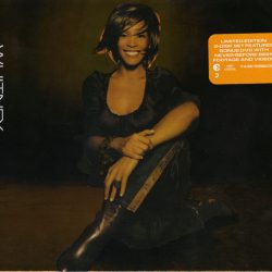 Whitney Houston-1