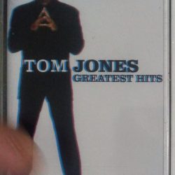 Tom Jones-0