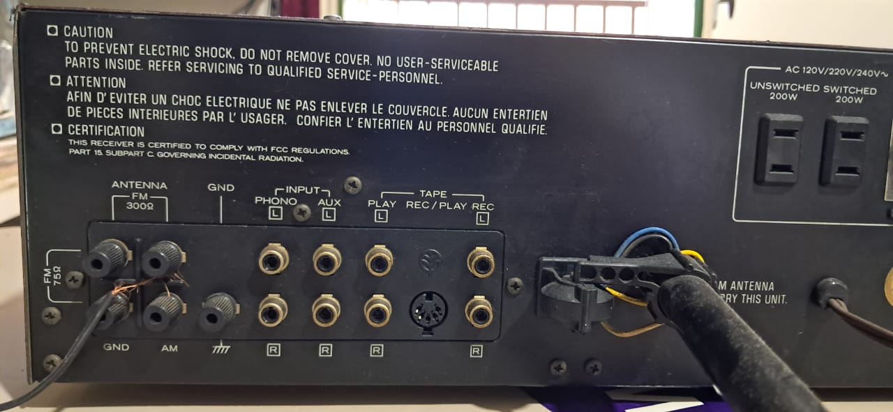Kenwood KR-4070 vintage AM/FM Stereo Receiver - Image 6