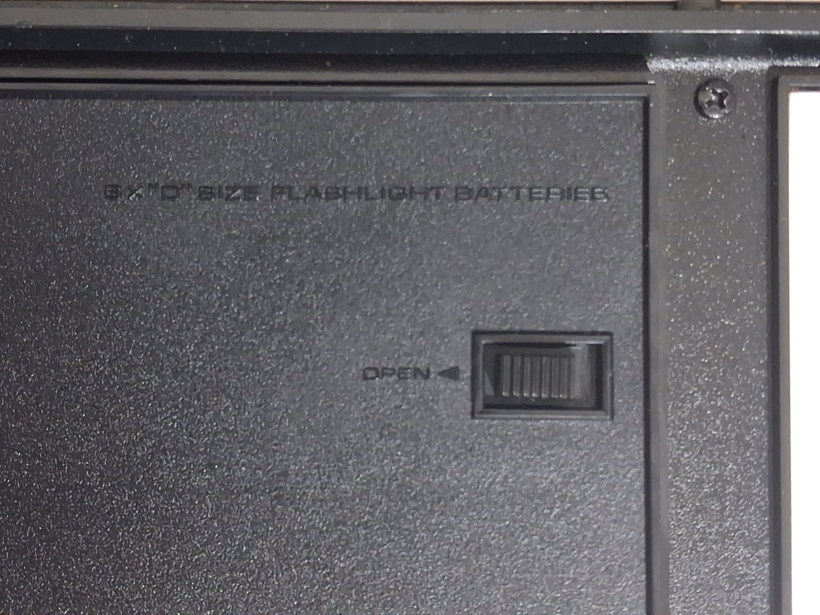 Sanyo G-2615N-2 - vintage, portable "solid state stereo music centre" briefcase-style - Image 7