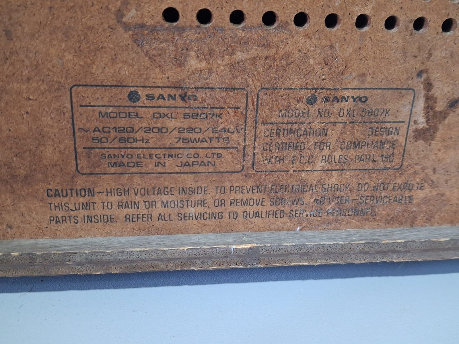 Sanyo DXL-5807K vintage 3-in-1 stereo music system - Image 9